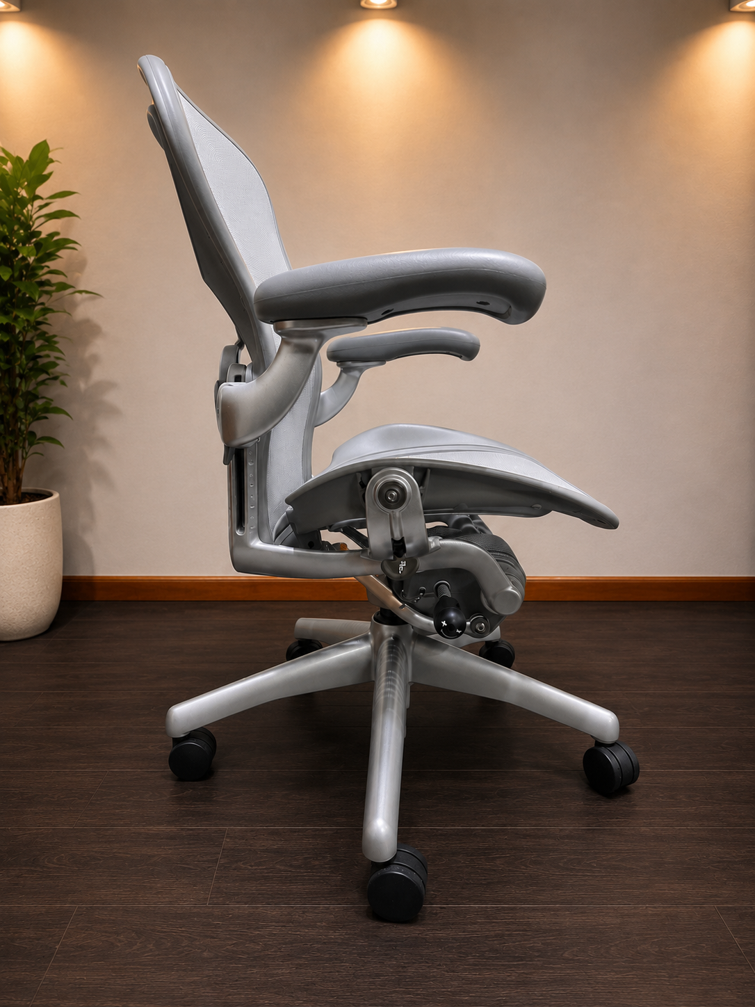 Silla Aeron Herman Miller Talle B Color Beige - Imagen 3