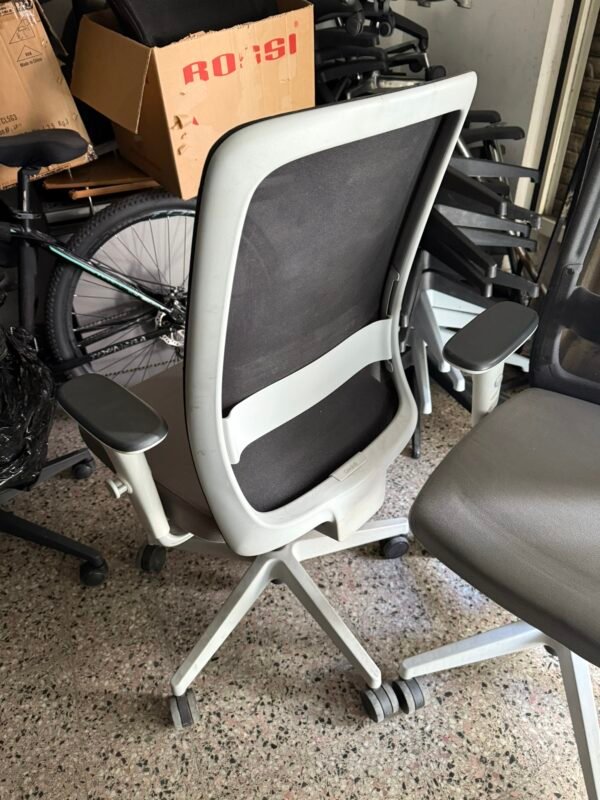Silla Cavalleti Velo Usada - Imagen 6