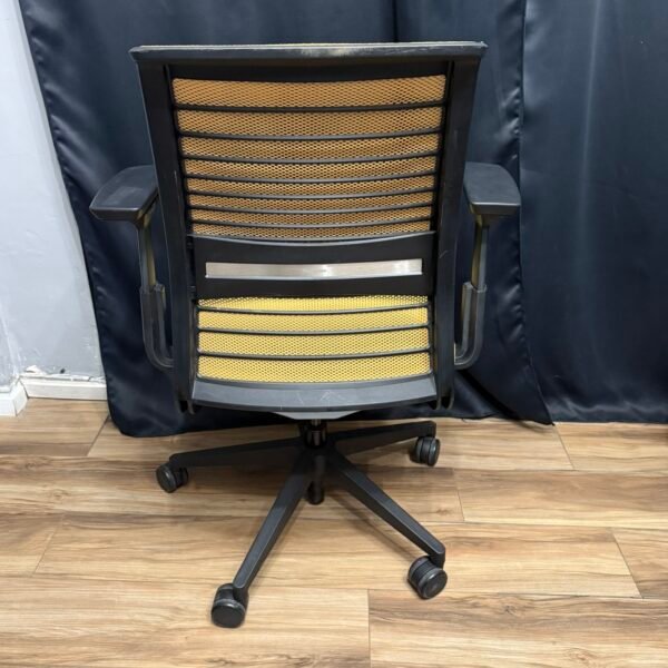 Silla Steelcase Think Adjustable Importada - Imagen 3