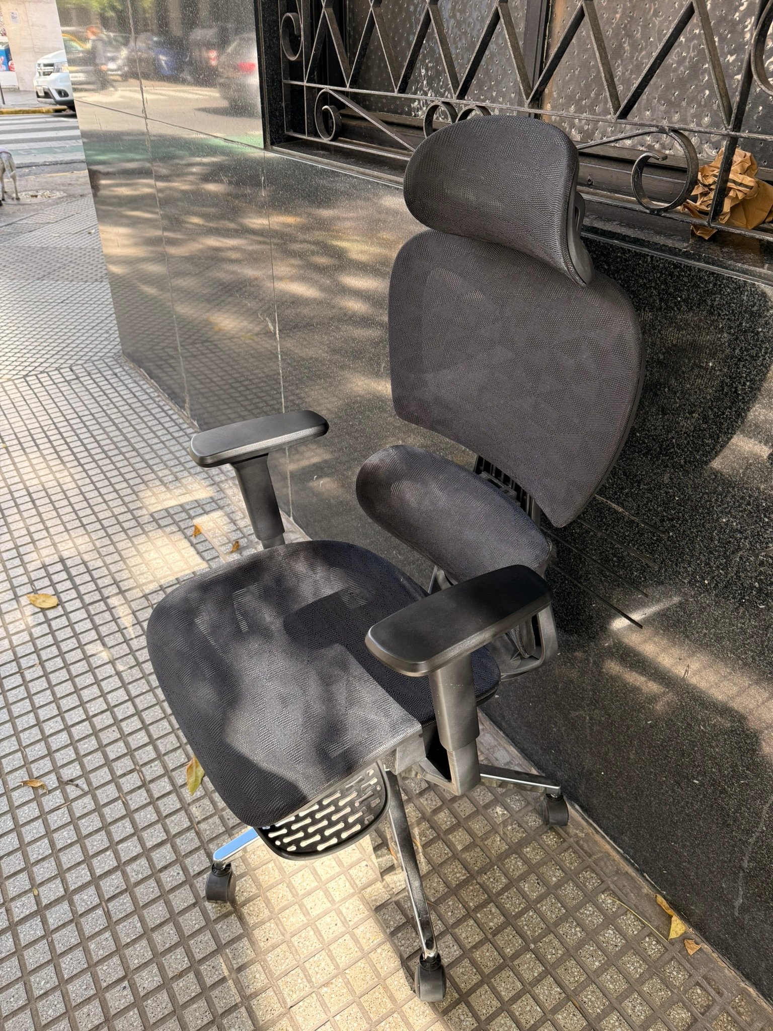 Silla Kevlar Mesh Usado Excelente Estado - Imagen 2